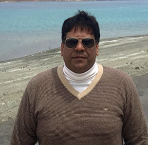 Dr. Yasir Khan